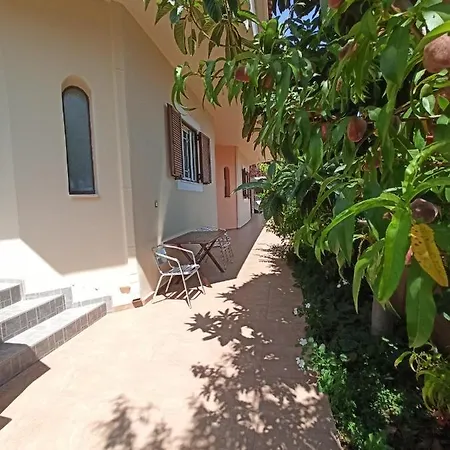 Happy Days Διαμέρισμα Τυρός